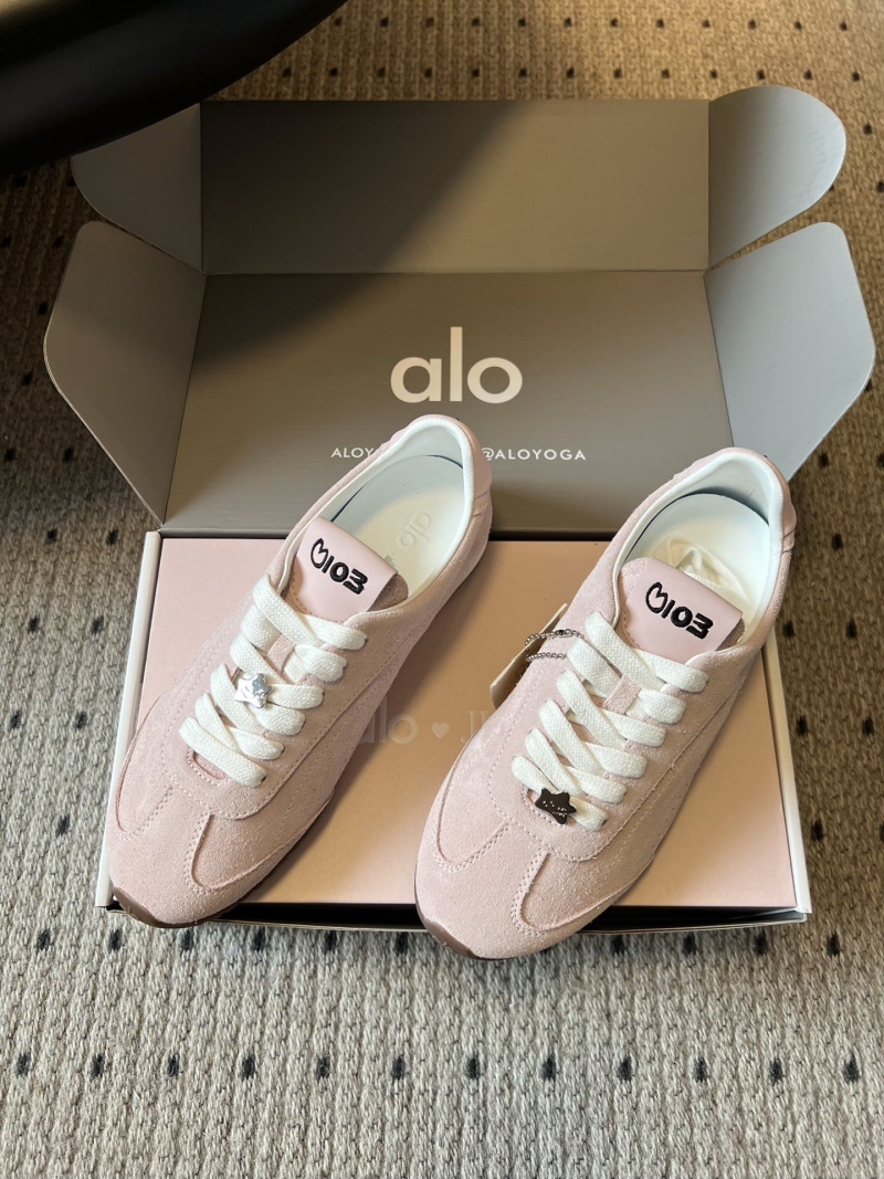Alo Sneakers